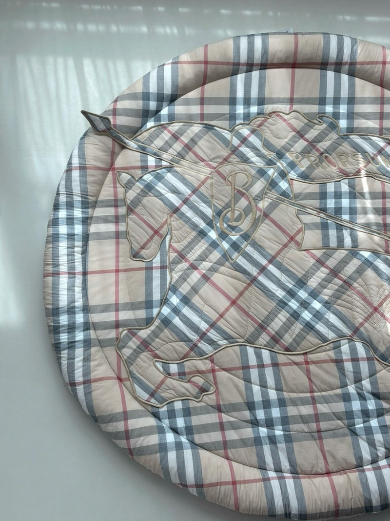 [ 신생아 원형러그 추천 ] burberry :: 버버리 플레이매트 • 아기놀이매트 • 아기원형러그