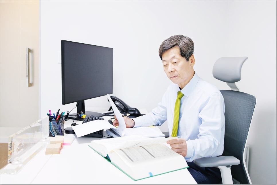야간 주거침입죄 성립 기준  기소유예 사례 관련 사진