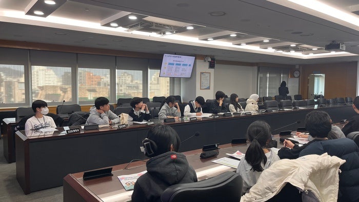 제11대 관악구 청소년 자치의회 상임위원회 회의, 정책안 발의와 본회의를 위한 여정