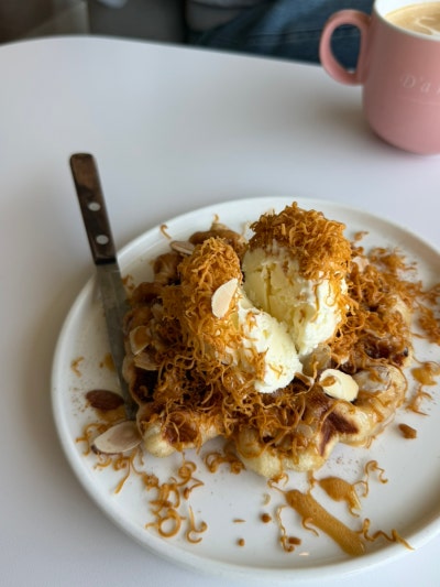 |김해 카페| 애견 동반 카페 아이랑 가기 좋은 장유 계곡 대형카페 리스모어