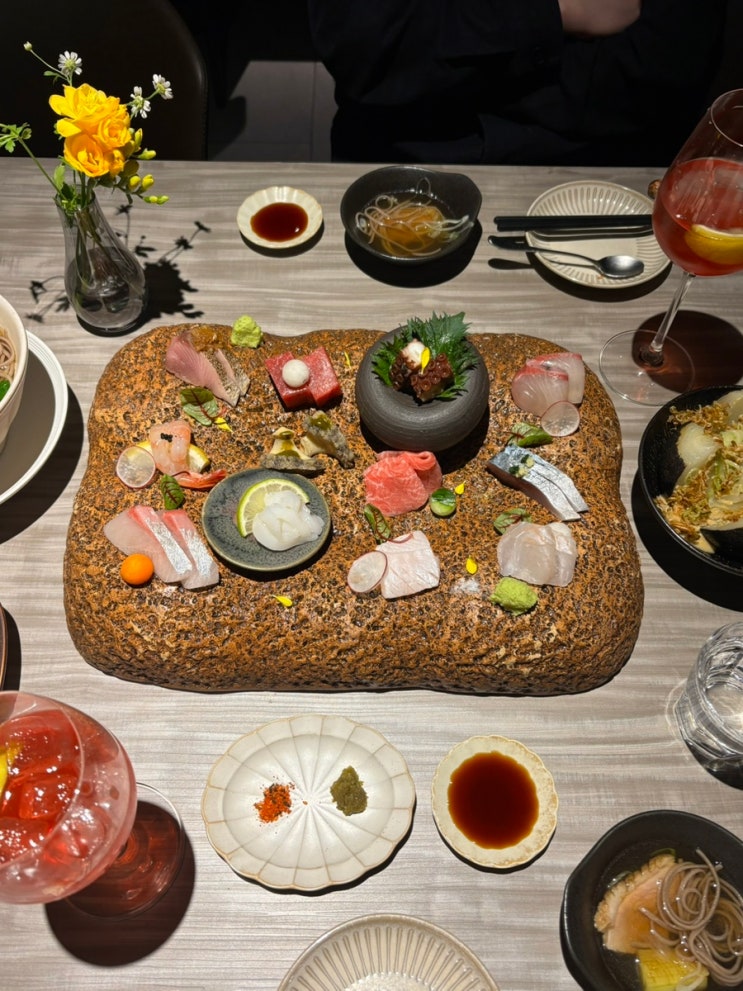  가로수길 맛집 이자카야 • 소개팅 하기 좋은 분위기의 네기다이닝라운지