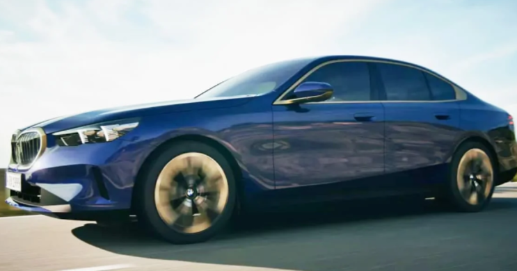   패밀리카로 변신한 BMW 5시리즈? 520i 오너들이 입을 모아 칭찬하는 진짜 실력