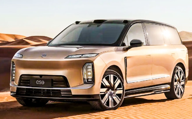  “제네시스 GV90 떨고 있나?” 니오 ES9, 900V 신기술로 무장한 초대형 SUV 공개