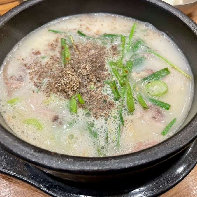  송도 점심 맛집 순대실록 송도리치센트럴점 | 잡내 없는 순대국에 반했다