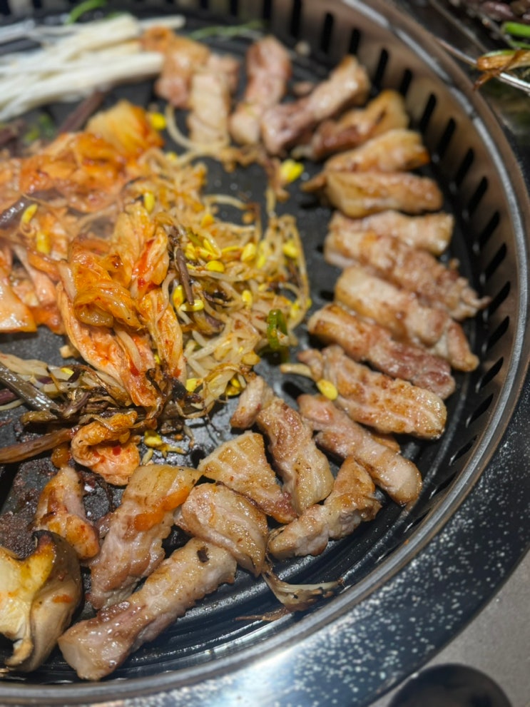  산본 고기집 삼겹살 맛집 가족외식으로 딱인 거북이동네