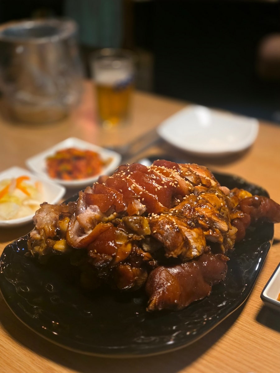 송이족발 구로역점 사진 1