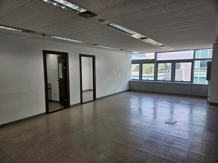 상암 DMC 사무실 전용 23평, 소형 오피스 활용