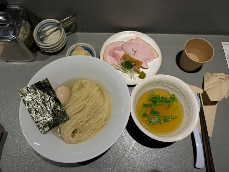  홍대 맛집 라멘롱시즌 : 곤부스이 츠케멘 맛집, 주말 점심 웨이팅, 혼밥/2인 추천