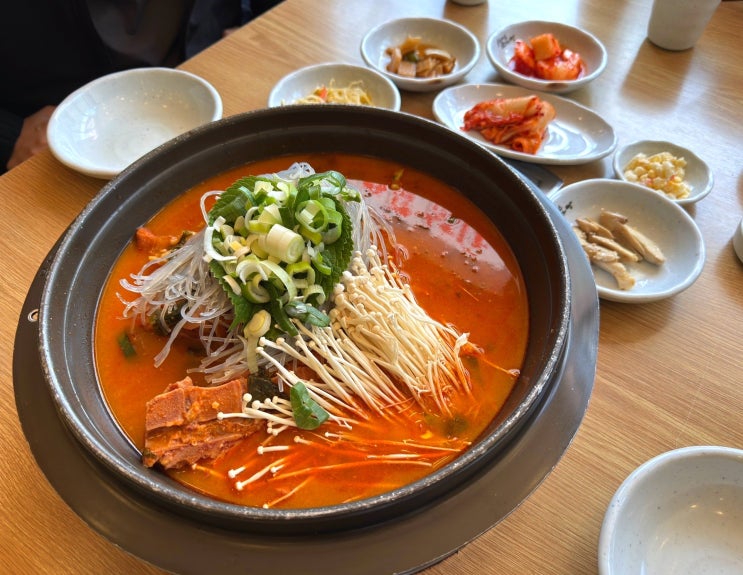  부산 기장 정관 맛집 누리마을감자탕 아기와 가기 좋은 식당