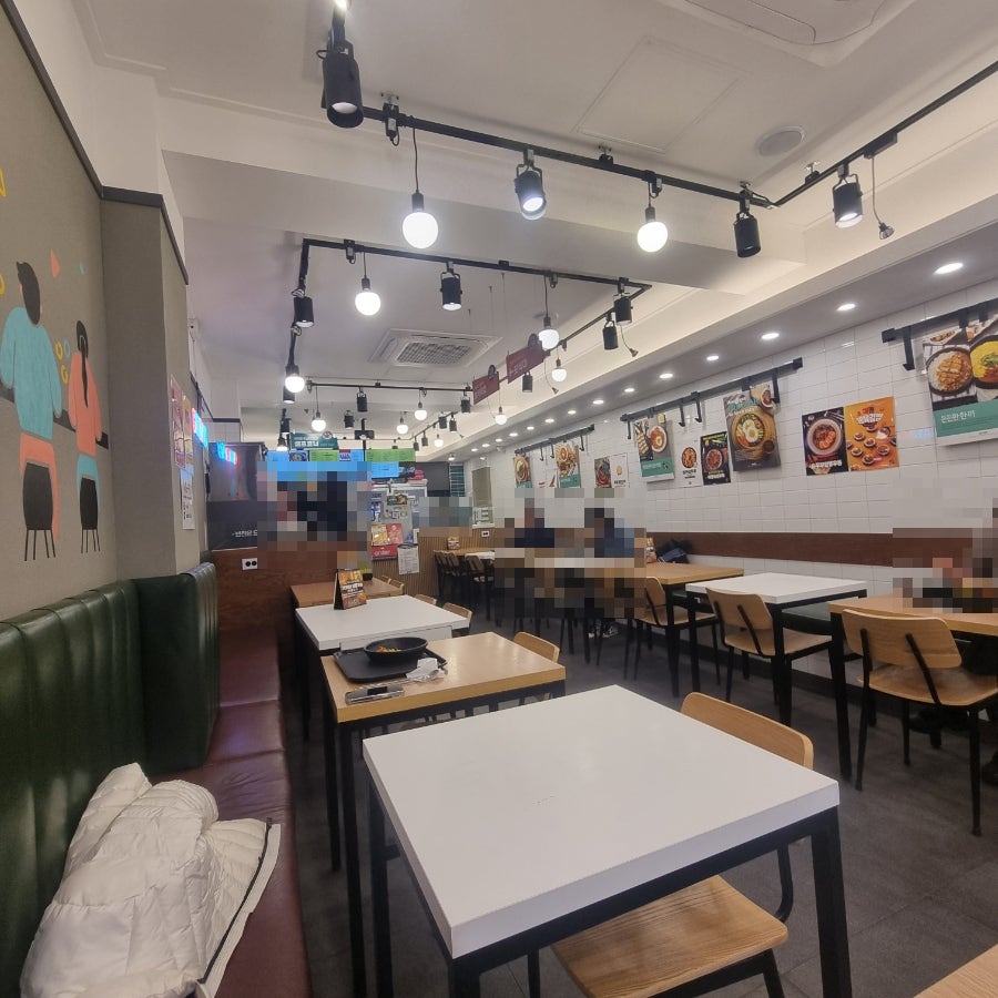 싸다김밥 압구정로데오점 사진 3