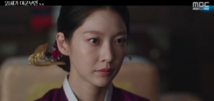   [이소정의 유노왓] 시청률은 '대박'인데 연기력은 '글쎄'? 아이유·변우석 흔드는 공승연의 무서운 존재감