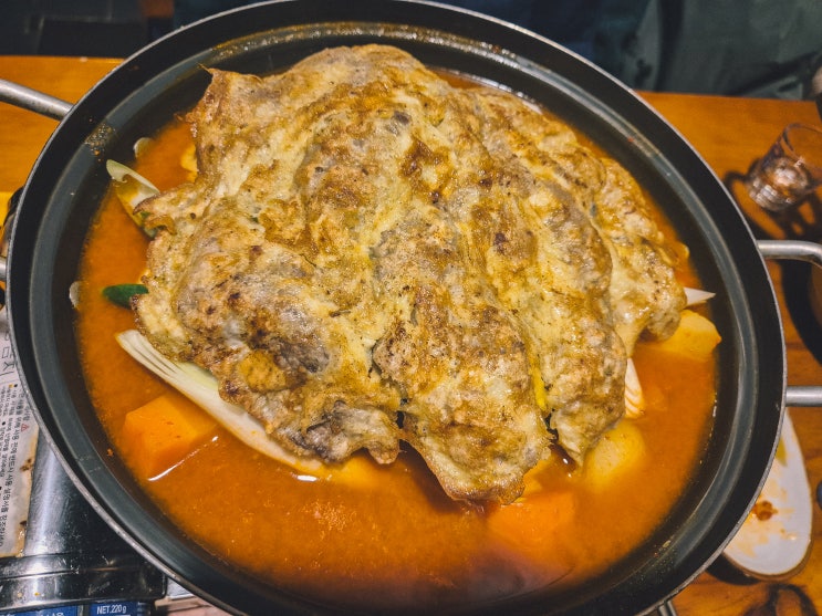  종각 술집 장독대 종로본점 신메뉴 육전도리탕이 일품인 대관 특화장소