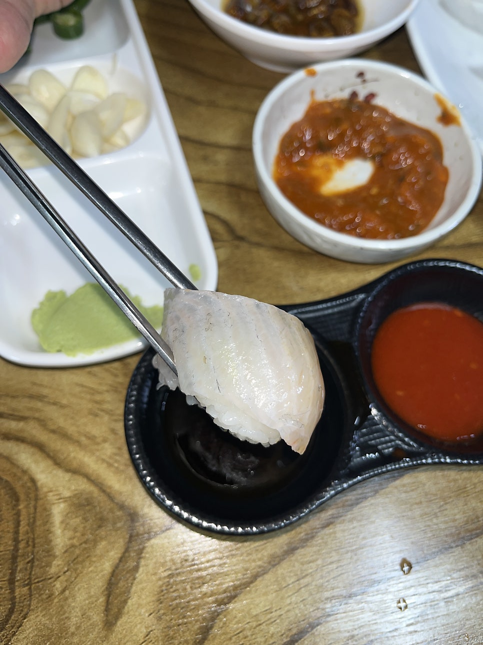 광어두마리 사진 1