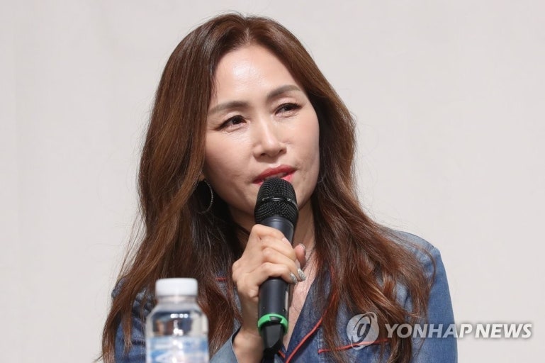 조갑경, 나이, 성격, 자녀, 프로필, 학력, 남편 홍서범, 붕어빵, 아들 외도, 라디오스타 무편집....