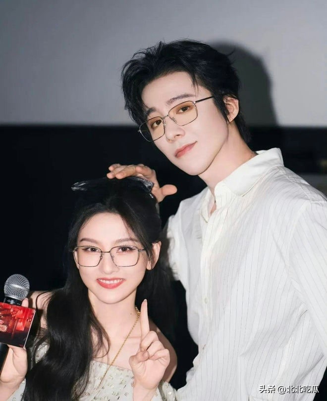 송조아 류우녕 열애설 진짜일까? SNS 논란부터 공식입장까지 정리!!