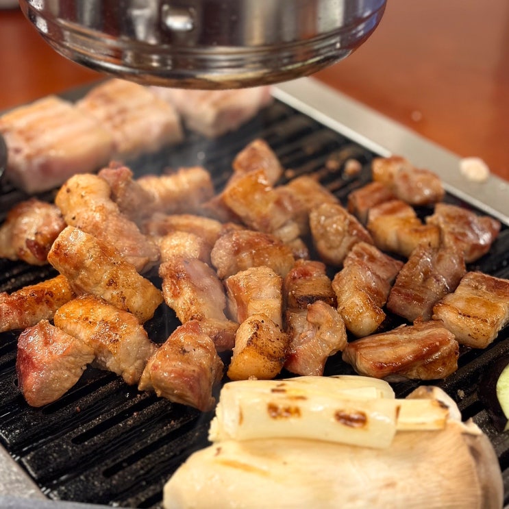  상무지구 삼겹살 맛집 뭉텅 상무점 후기 회식,모임 장소 추천