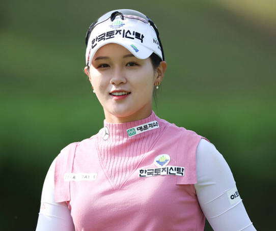 박현경 프로 프로필 나이 우승 경력 총정리