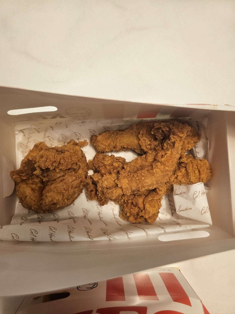 KFC 춘천석사점 사진 5