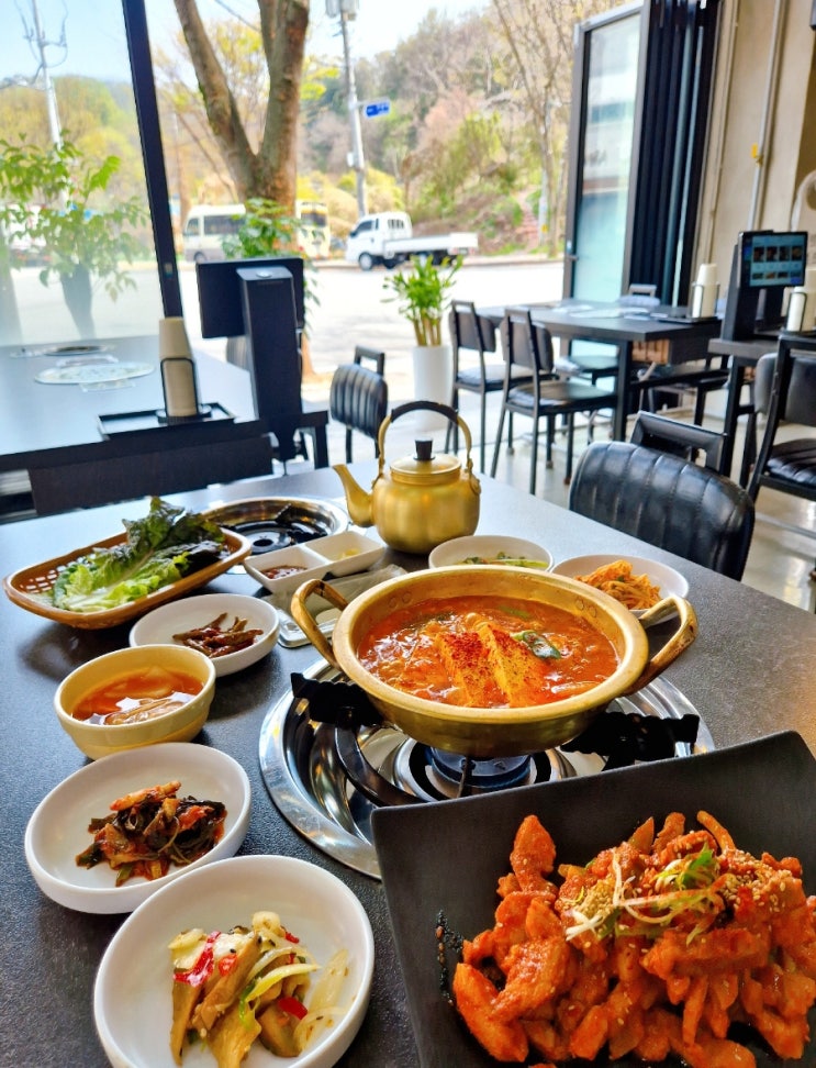  [ 전주 맛집 ] 솔내돈 # 전주 송천동 고기집 야장 고기 맛집 가성비 최고 김치찌개 제육 점심 세트 추천