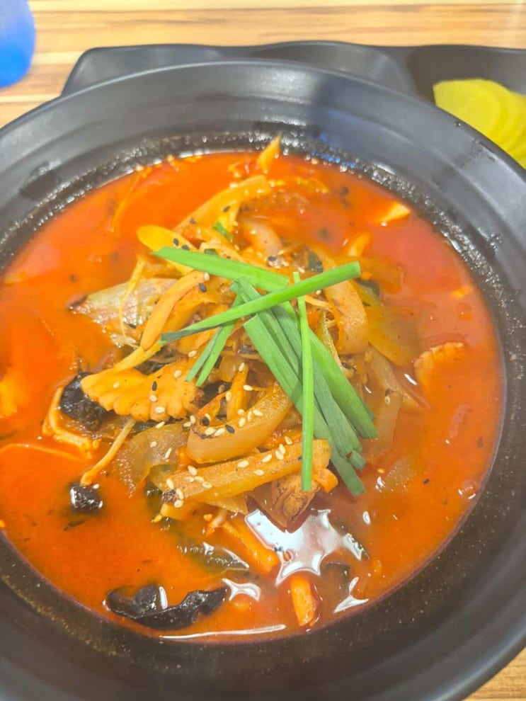  [울산 맛집] 한 입 먹자마자 "와!" 소리 나오는 불맛의 근본, '화짬뽕 시청본점' 