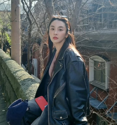 "강타 쫓던 소녀에서 연인으로" 6년째 공개 열애중인 여배우 근황