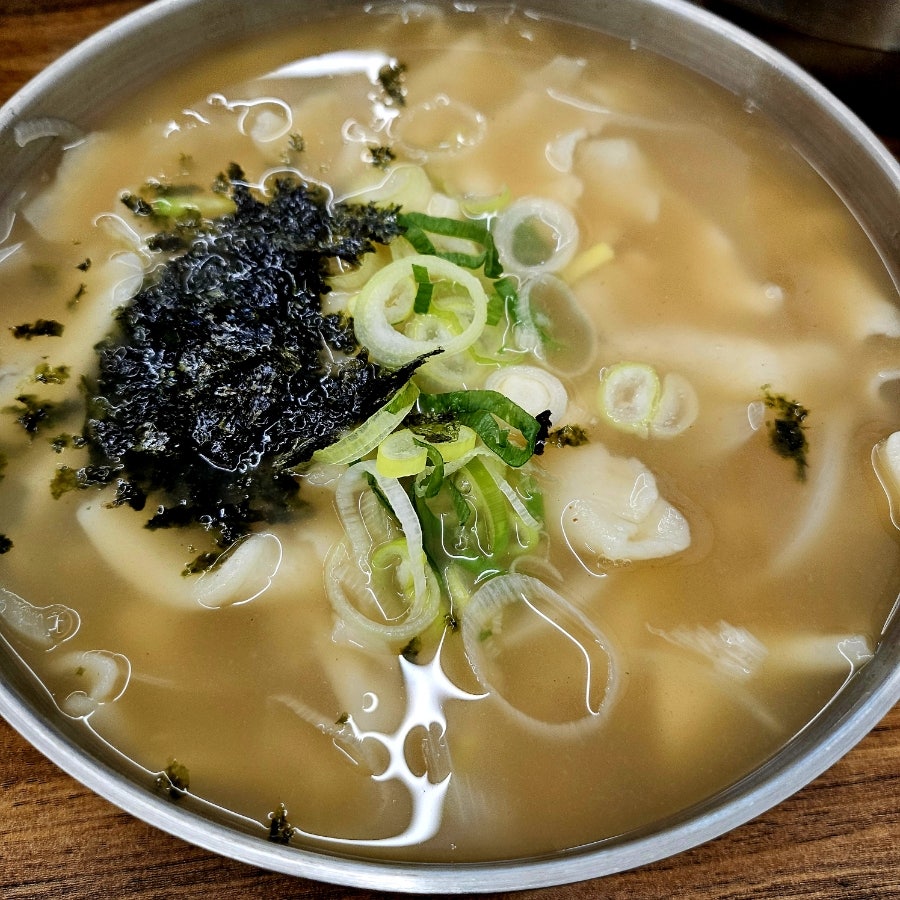 홍두깨멸치칼국수 사진 1