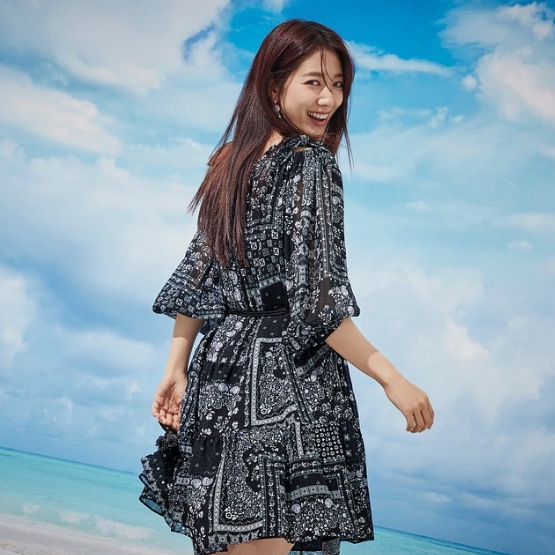 <b>박신혜</b> 둘째 임신, <b>남편</b> 최태준 국민 도적이라고 불리는 이유?
