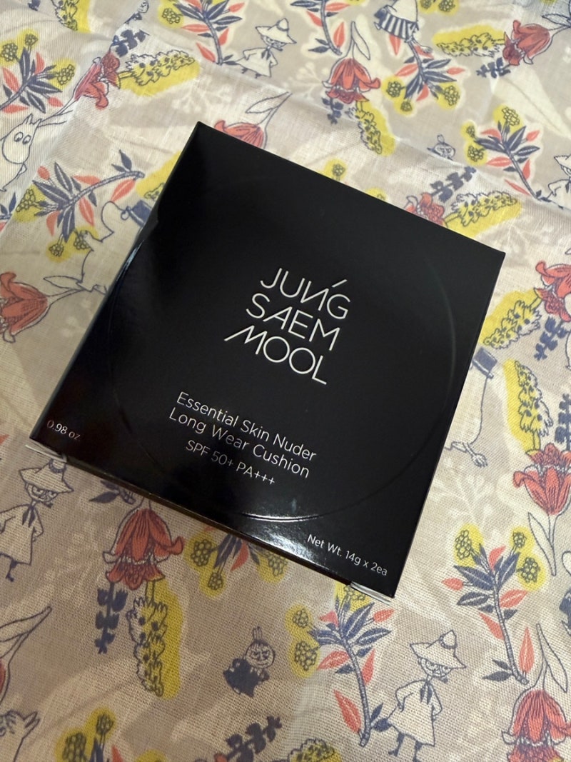 정샘물 블랙쿠션 [정샘물(JUNG SAEM MOOL 에센셜 스킨 누더 롱웨어 쿠션 페어라이트 색상 후기]