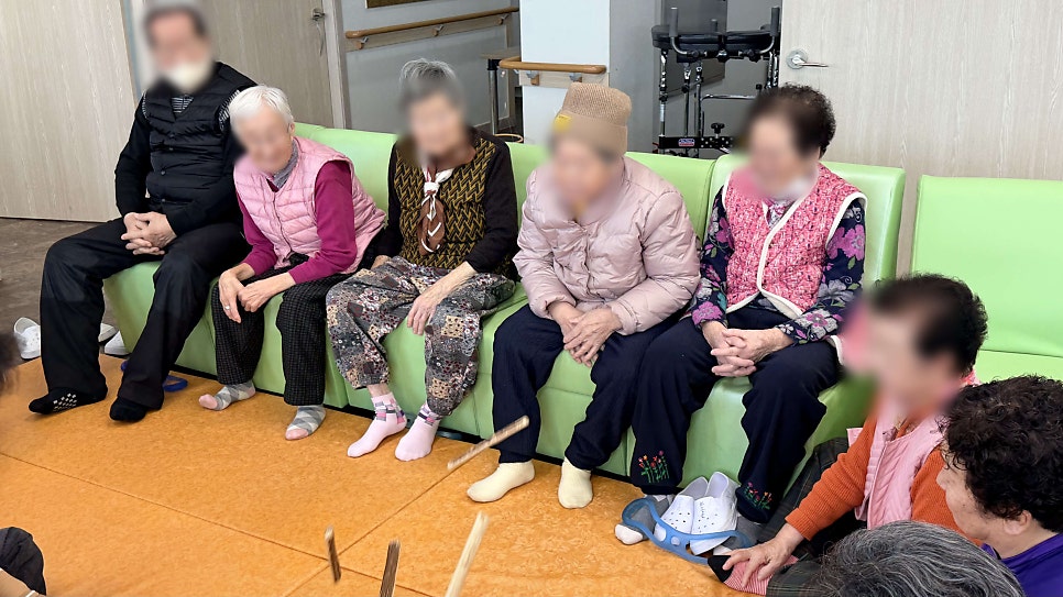 보령시주간보호센터 금빛사랑주야간보호센터 어르신 케어 프로그램 안내