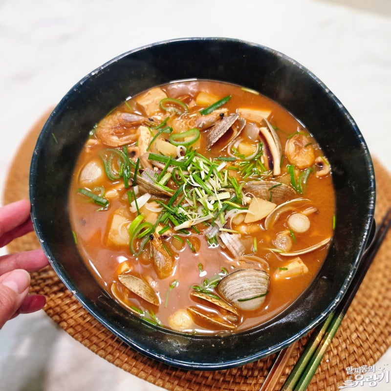 달래 된장찌개 레시피 동죽 바지락 해물 된장찌개 끓이는법