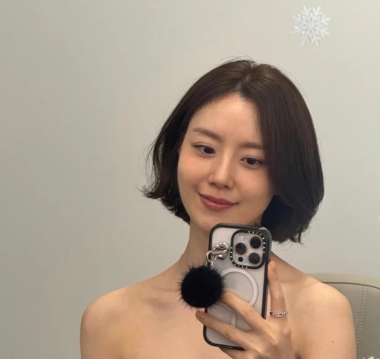 나락갔다가 snl로 부활한 여배우 <b>문채원 결혼</b> 사주와... 