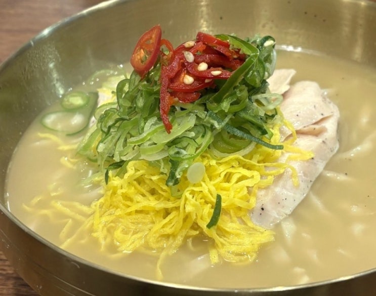  서울역 칼국수 맛집 오목칼국수 내돈내산 후기｜비빔칼국수랑 김치가 진짜 맛있었던 곳(카카오맵 4.4점 맛집)