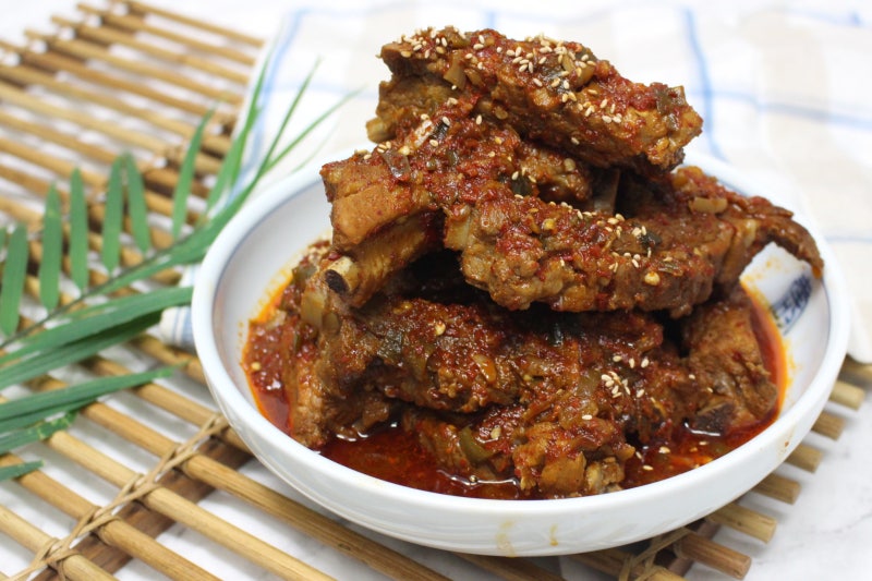 매운 돼지등갈비찜 레시피 고기반찬 냉동등갈비 손질하는 방법