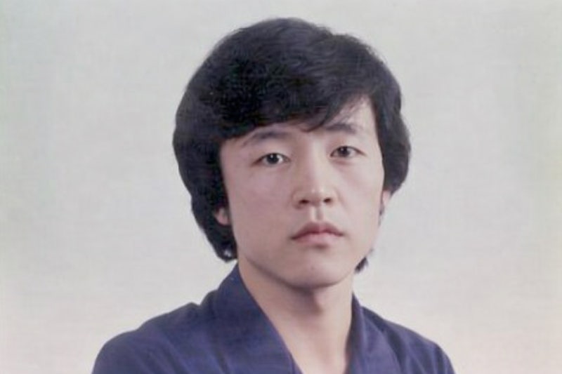 빛나는 무대와 고독한 여정 사이, 가수 이명훈의 삶과 음악
