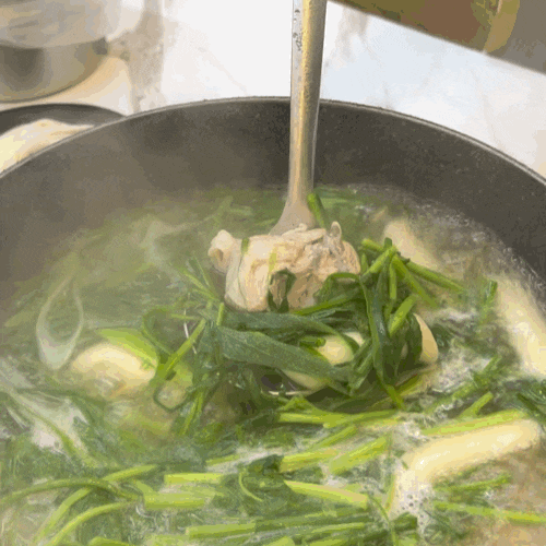  종로맛집 가마솥닭한마리, 인사동 회식 추천! 깔끔한 진국 육수와 칼국수 사리 리뷰