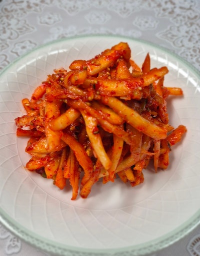 [요리] 시골 풍미 가득, 새콤달콤 도라지 초무침 | 도라지무침 | 도라지 쓴맛제거하는 법