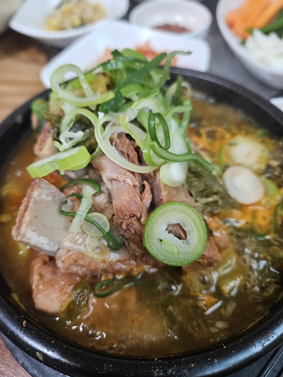 홍뚝이네원조뼈다귀해장국 사진 3
