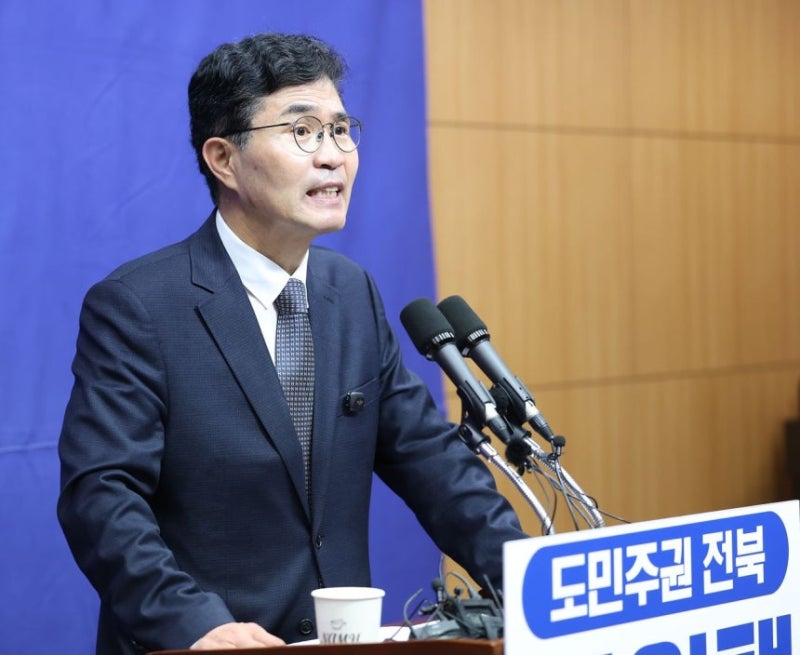 [속보] ‘이원택 의원 식사비 대납 의혹’ 경찰, 지역구 사무실 압수수색