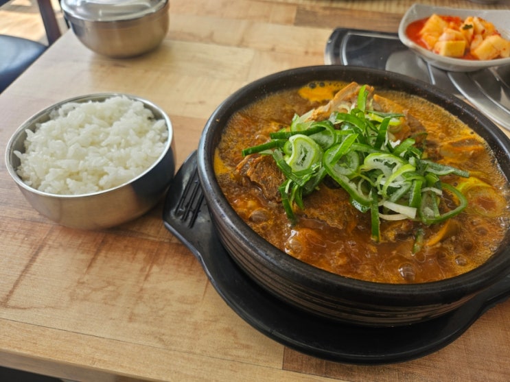 율량동 주중동 뼈해장국 감자탕