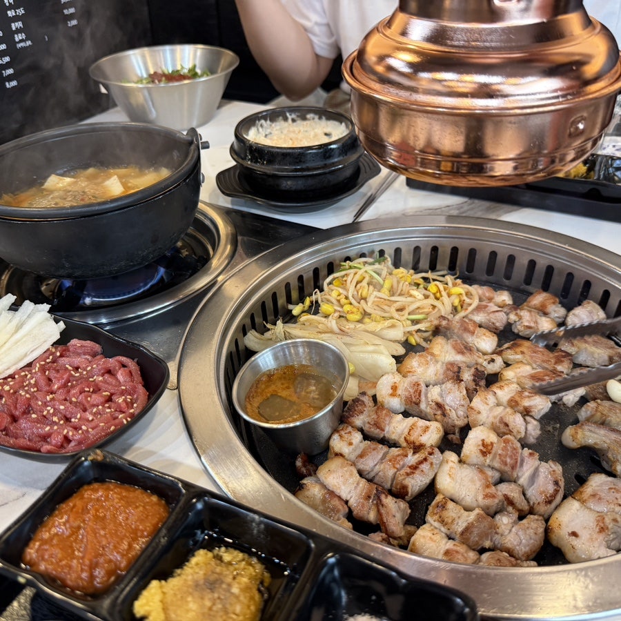 숙성돼지 거창점 사진 1