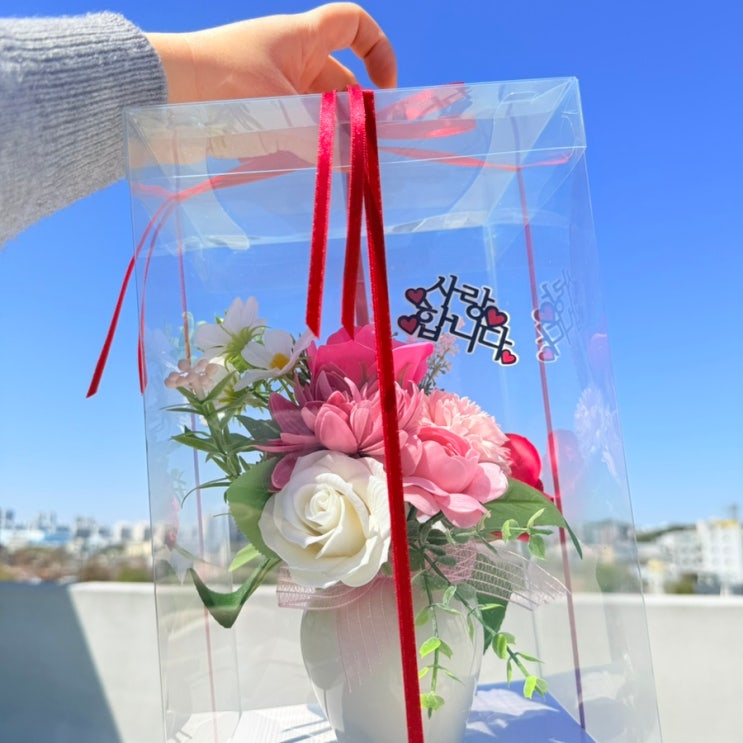  어버이날 선물, 올해는 시들지 않는 비누꽃 카네이션으로 준비했어요