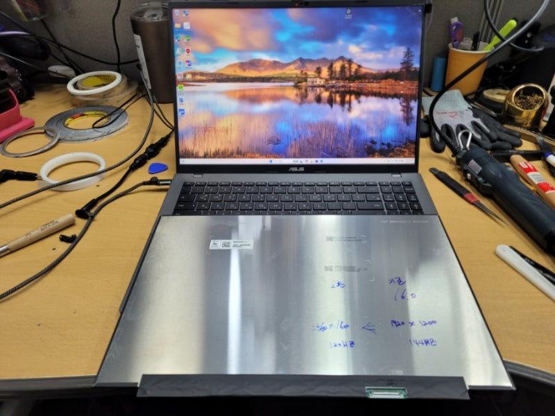 ASUS Vivobook S 16 M3607HA-RP025 MNG007QX2-2 1920*1200 144HZ NE160QDMNY2 2560*1600 120HZ