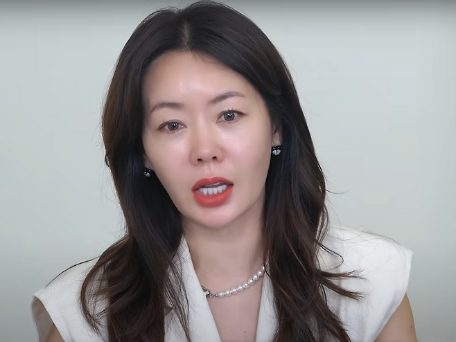 "목숨보다도 소중한 명품 가방이라더니..." 미련없이 싹 비운 안선영의 진짜 속사정