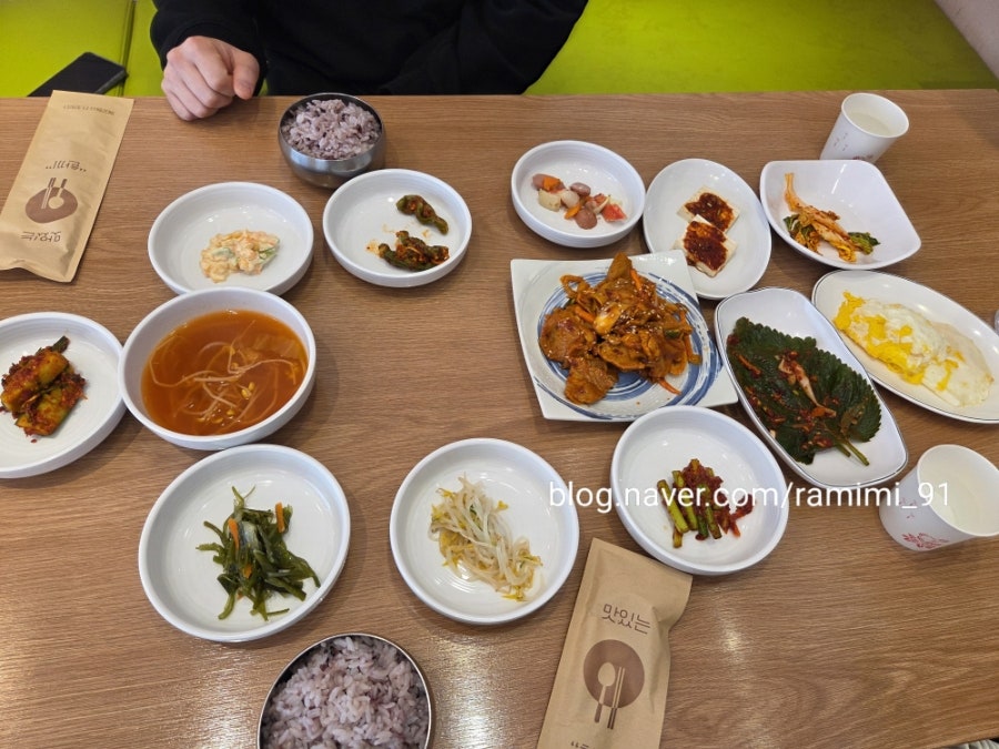 행복한식탁 사진 3