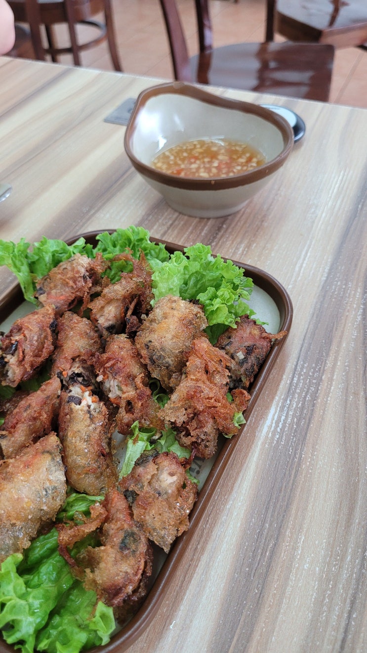  百越 Bach Viet Vietnamese Cuisine 越南料理 (베트남 음식점)