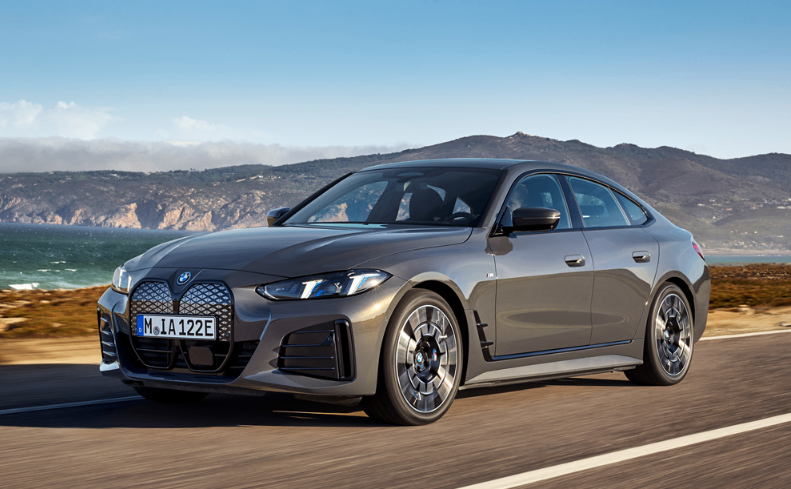 "BMW 전기차의 실용적 정답" BMW i4 풀체인지 가격표 주행거리 전비 실구매가
