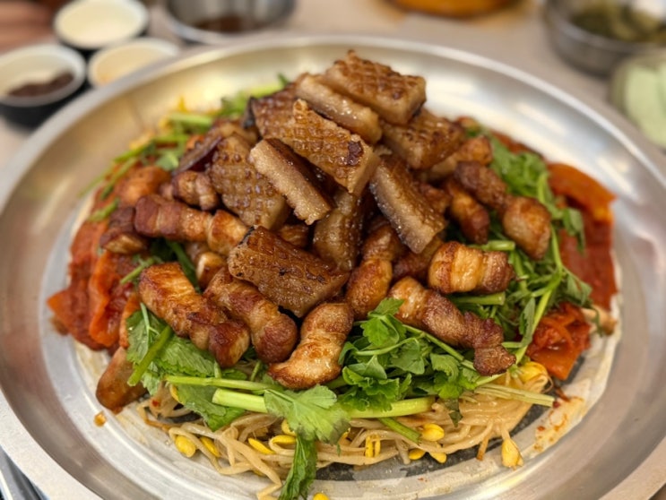  신당 고기집 ㅣ 신당역 삼겹살 가족모임 하기 좋은 고기집 벌판 ️
