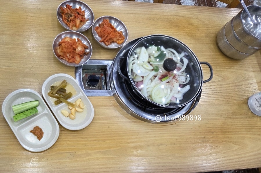 돼지집 본관 사진 2