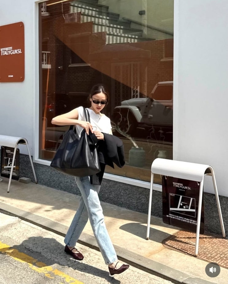  레페토 플랫 조지아나 손연재 사복 패션, 생로랑 Y 토트백과 찰떡 코디