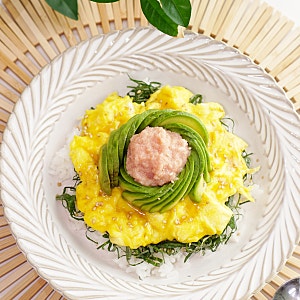 아보카도 명란마요 덮밥 비빔밥 맛있는 아보카도 요리 레시피 다이어트 점심메뉴